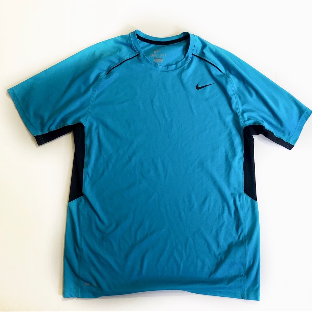 Nike Dri-Fit T-Shirt EUC